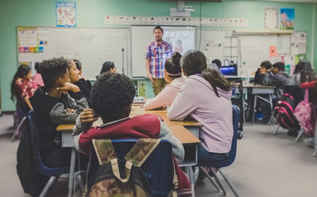 Que disent et font les établissements postsecondaires canadiens? Compétences sociales et émotionnelles