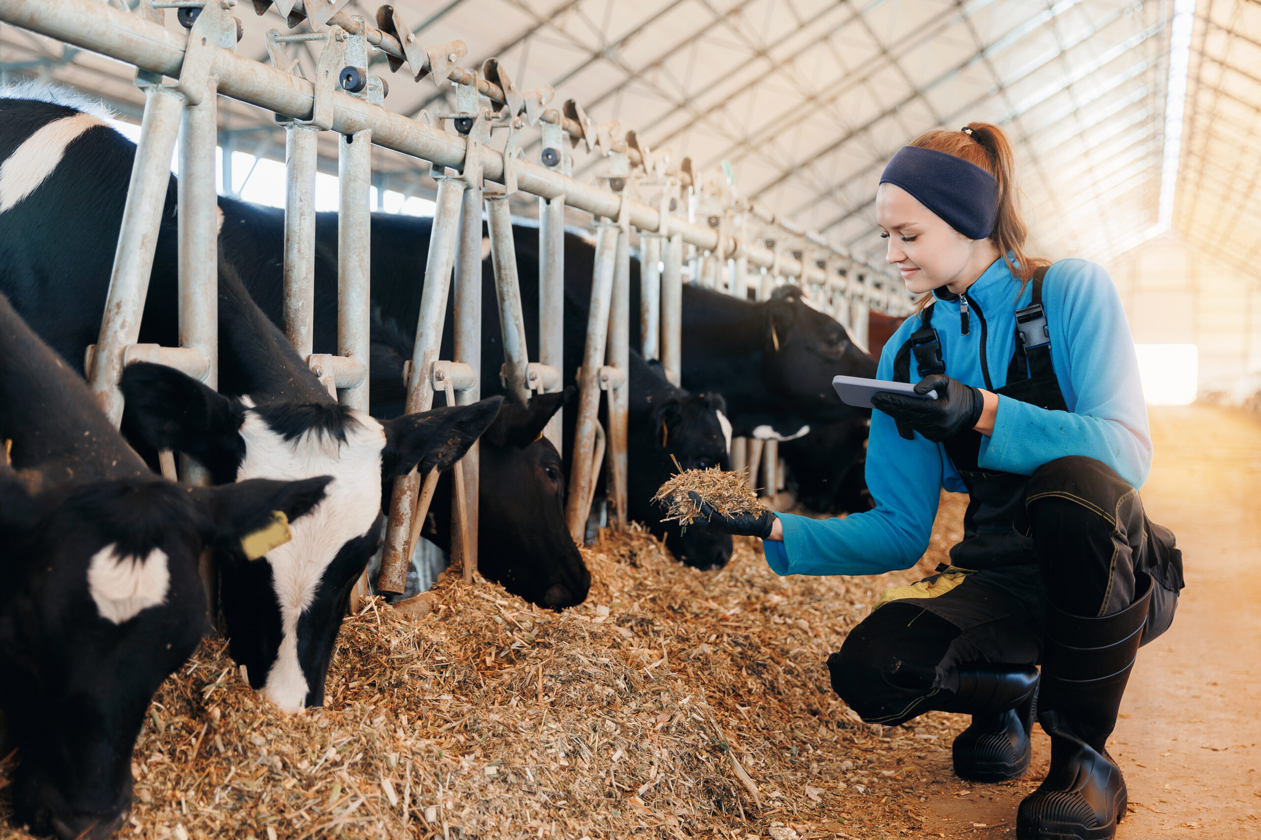 farm worker uses smartphone